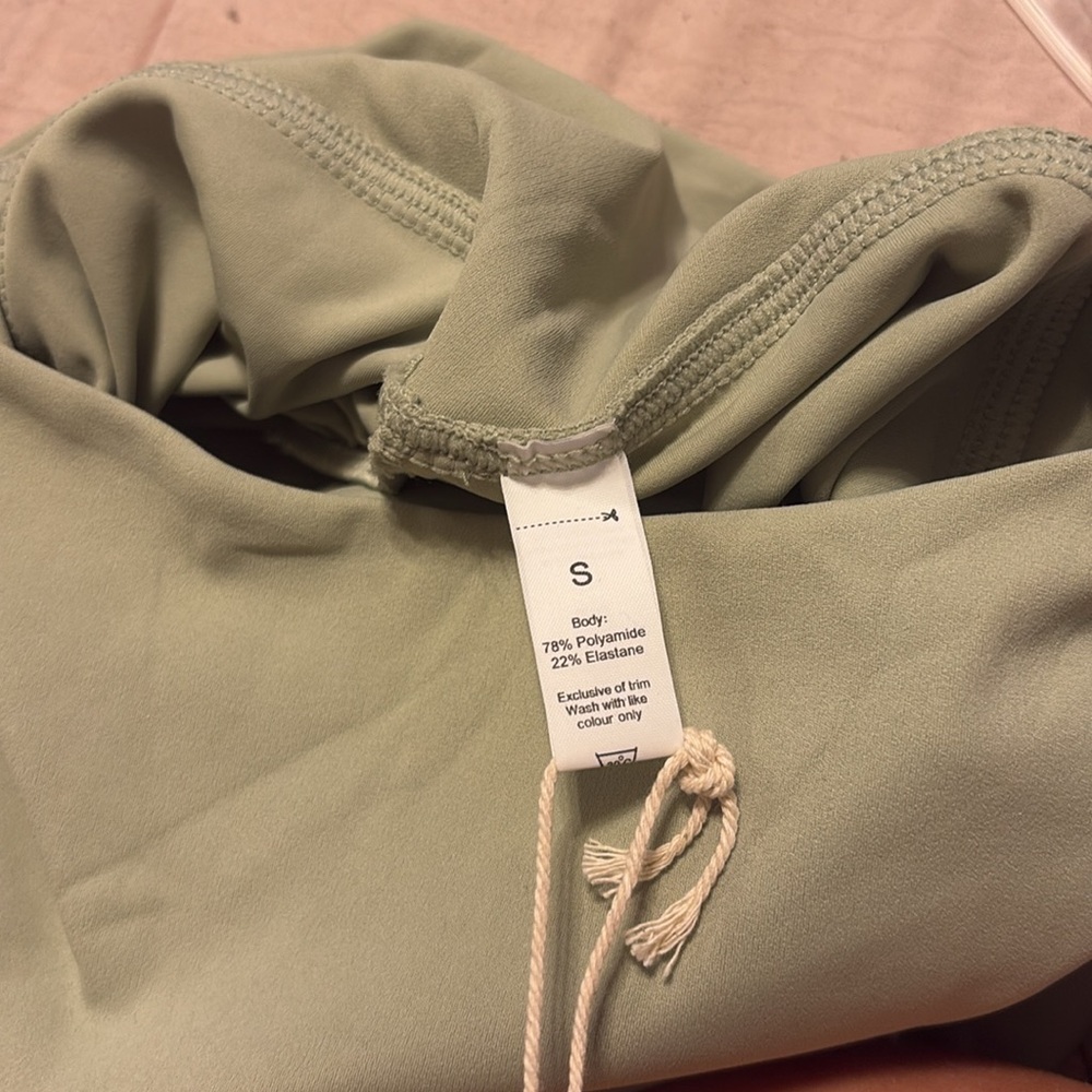 Haven Flare Leggings - Pistachio - Picture 7 of 7